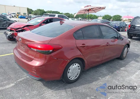 2017 Kia Forte Lx из США, поврежденный, VIN 3KPFK4A74HE121575